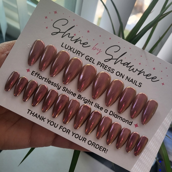 Handmade Luxury Press-On Nails | Sturdy & Reusable | PINK CHROME - Picture 3 of 7